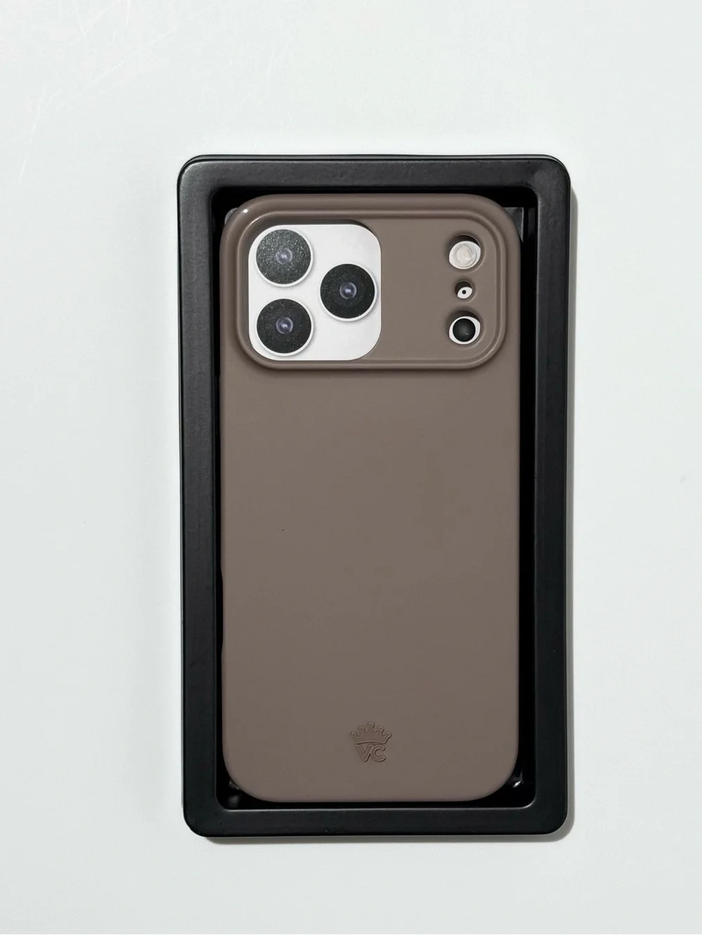 Velvet Caviar Cashmere Taupe iPhone 17 Pro Max Case